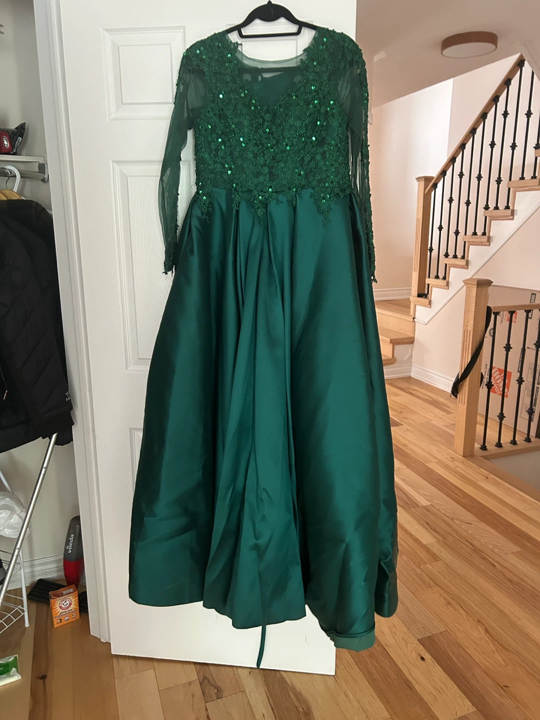 Emerald Green Sequin Lace Formal Gown - photo 2