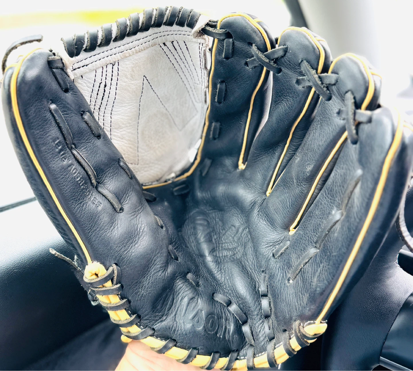 Baseball Glove, Wilson A4500 size 12.5 - photo 5