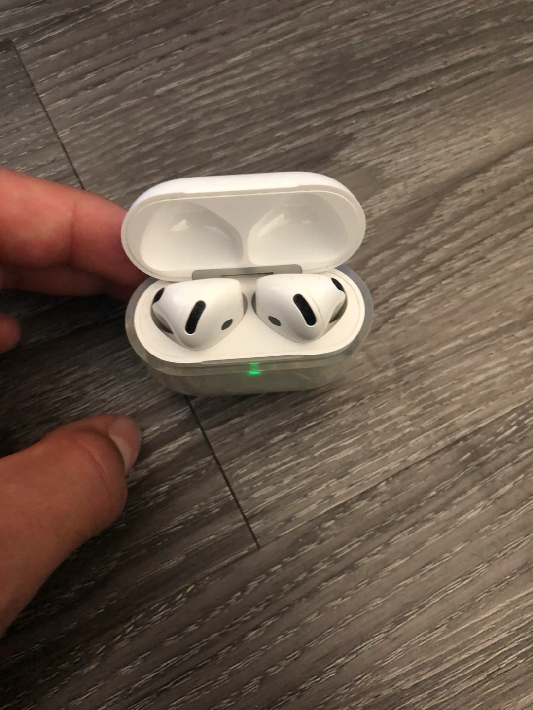 Apple AirPods Pro - photo 3