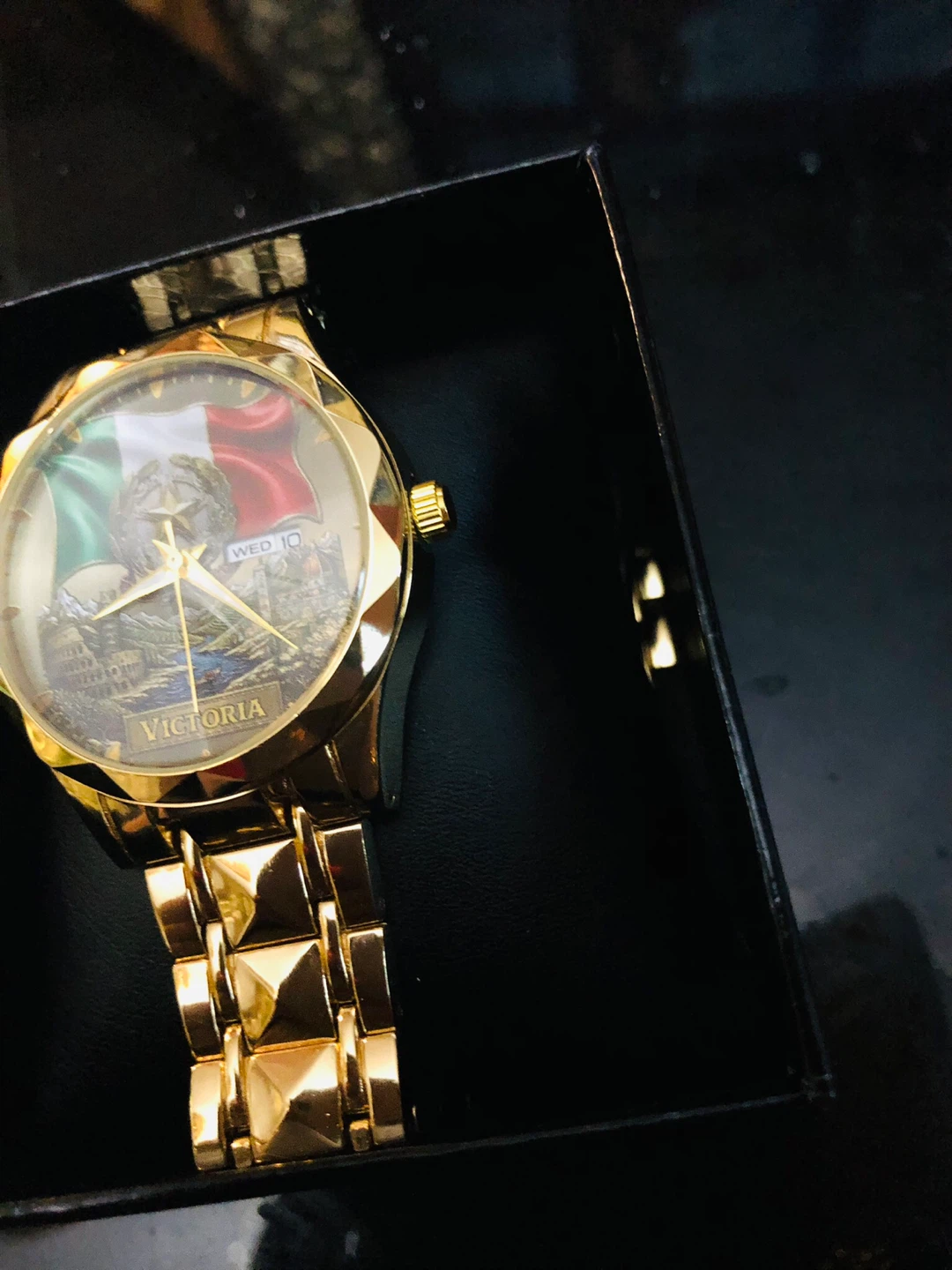 Victoria Gold-Tone Watch with Italian Flag Design - photo 4