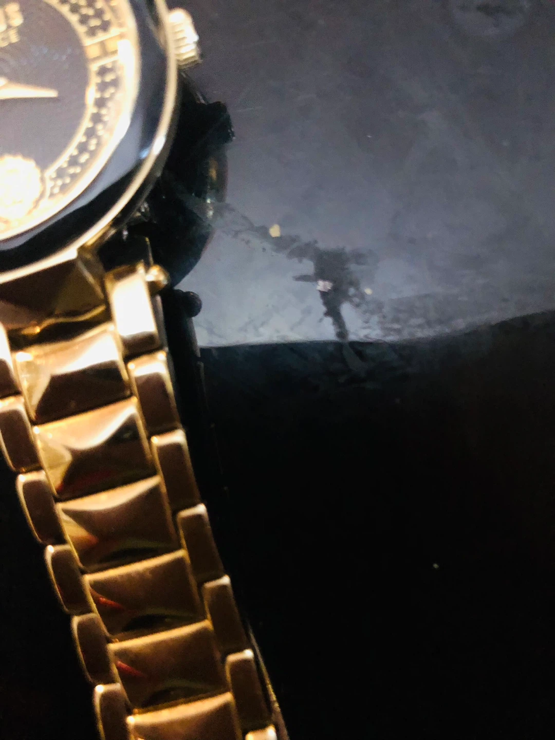 Versus Versace Gold Tone Watch unisex - photo 3
