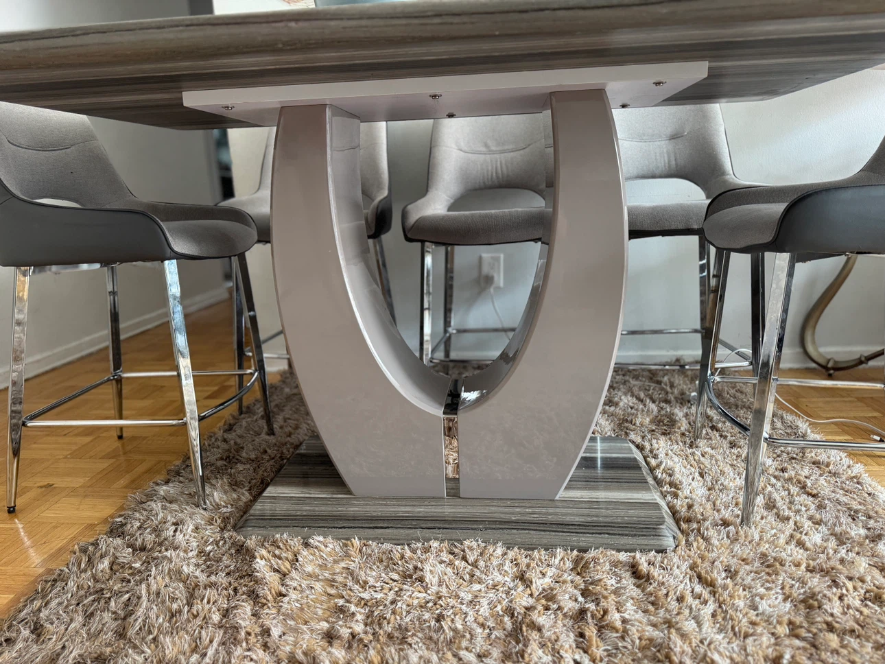 Modern Dining Table with Chairs - photo 5