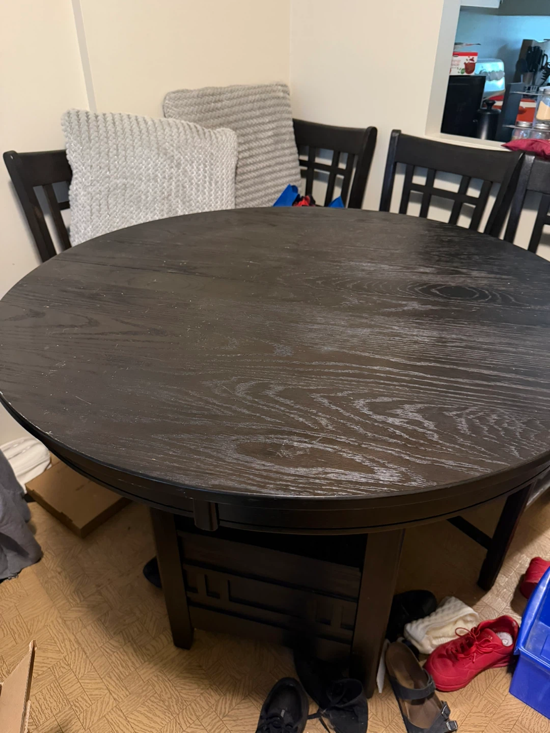 Dining table and chairs - photo 3