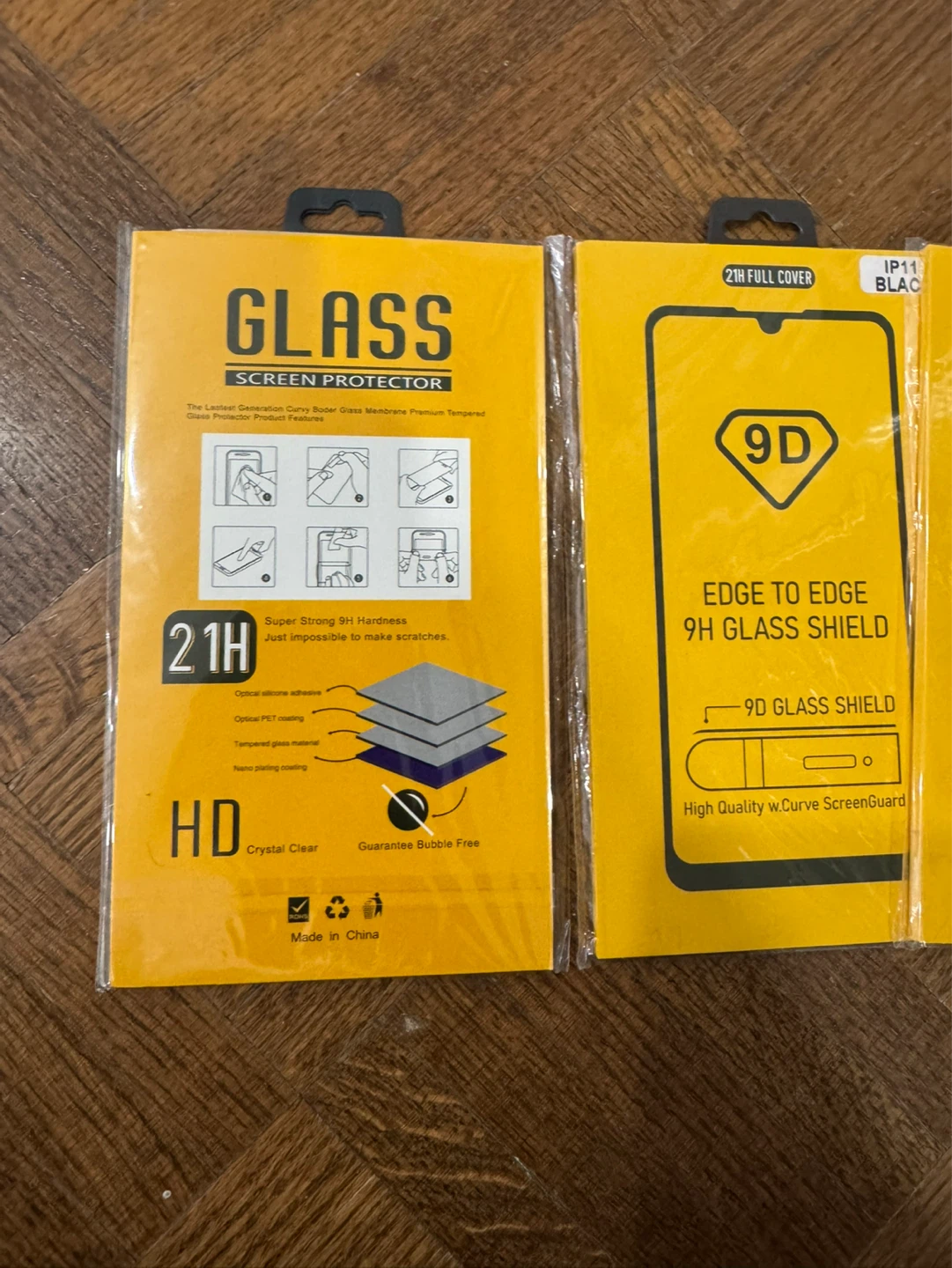 3 x 9D Edge to Edge Glass Screen Protectors for iPhone 11 Black - photo 3