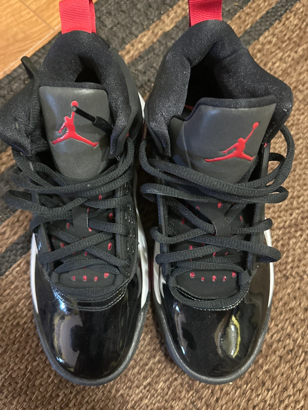 Jordan Sneakers - Black/Red - Size 4.5Y - photo 2
