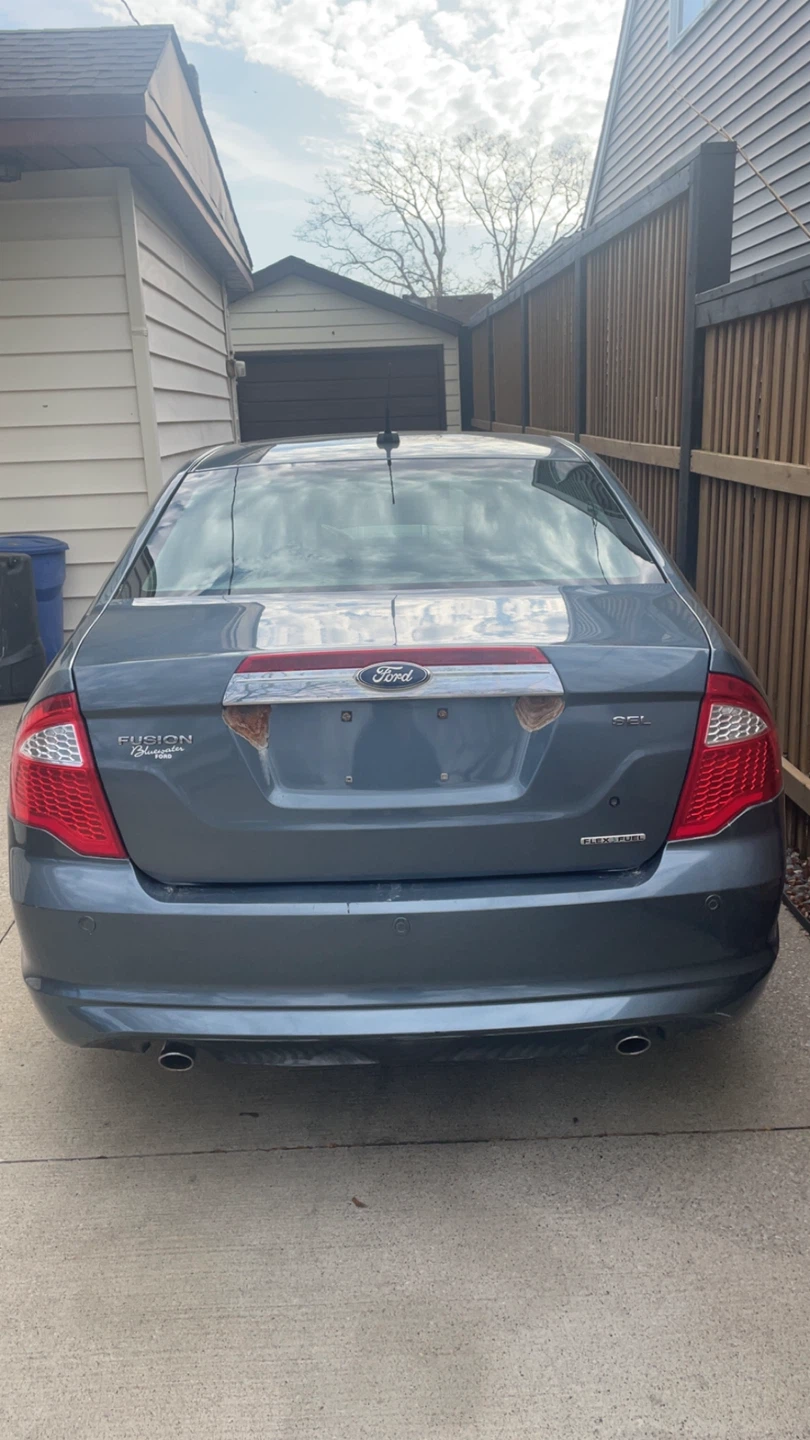 Ford Fusion - photo 4