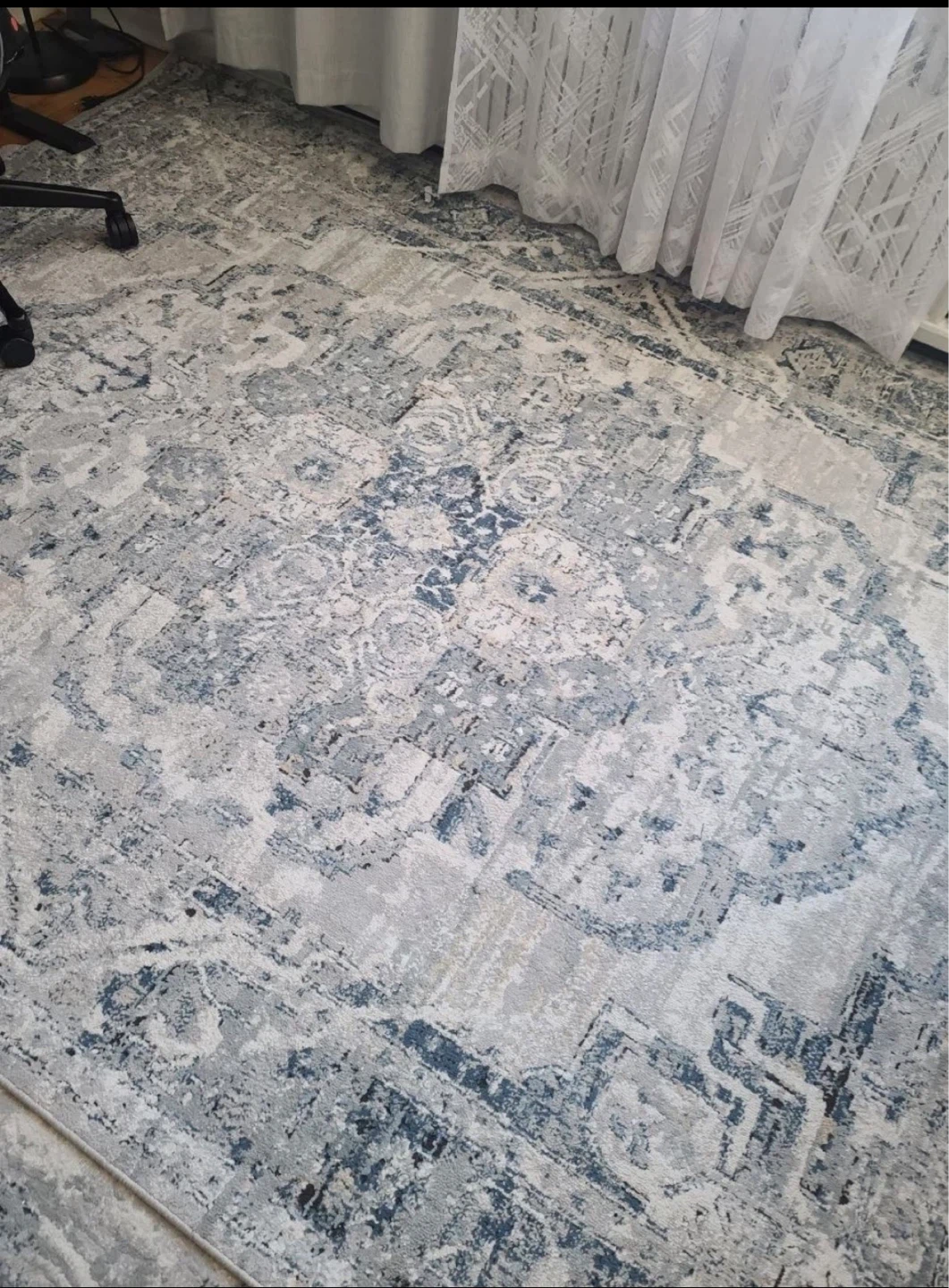 LIVABLISS Jolie Rug 6ft 7in x 9ft