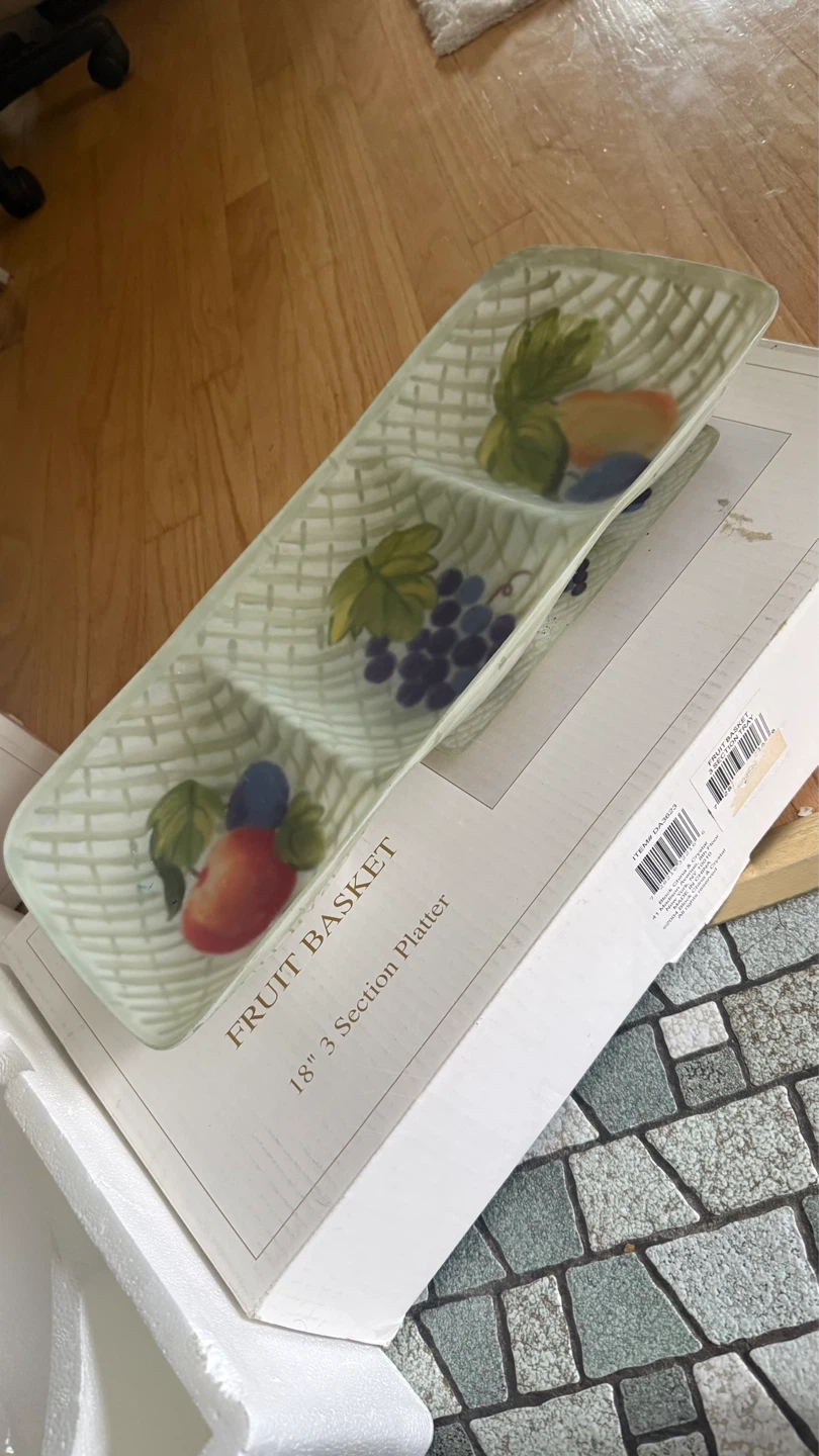 BLOCK Crystal Fruit Basket 2 set $40 check more photos - photo 2