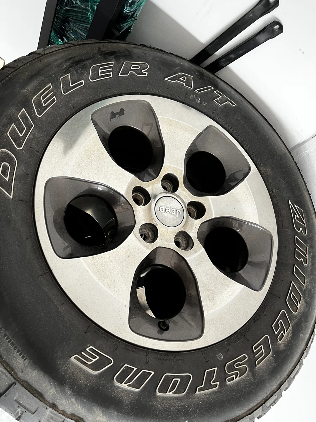 Jeep Bridgestone Dueler A/T Tires (Set of 5)