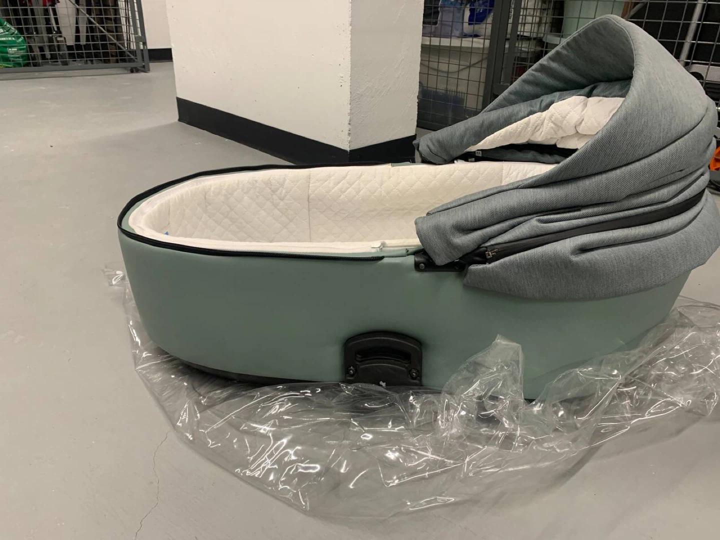 Adamex Porto baby cradle from a stroller - photo 4
