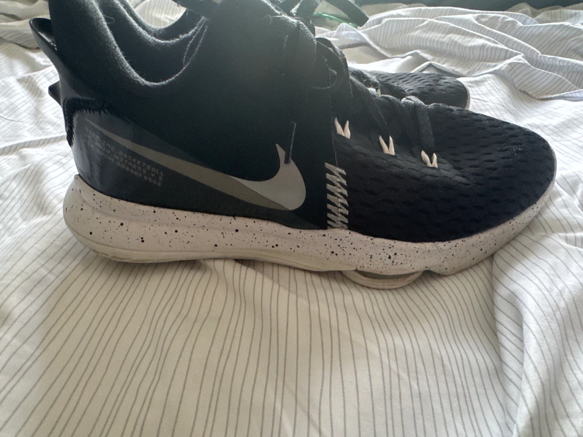 Nike x LeBron witness 5 - photo 2