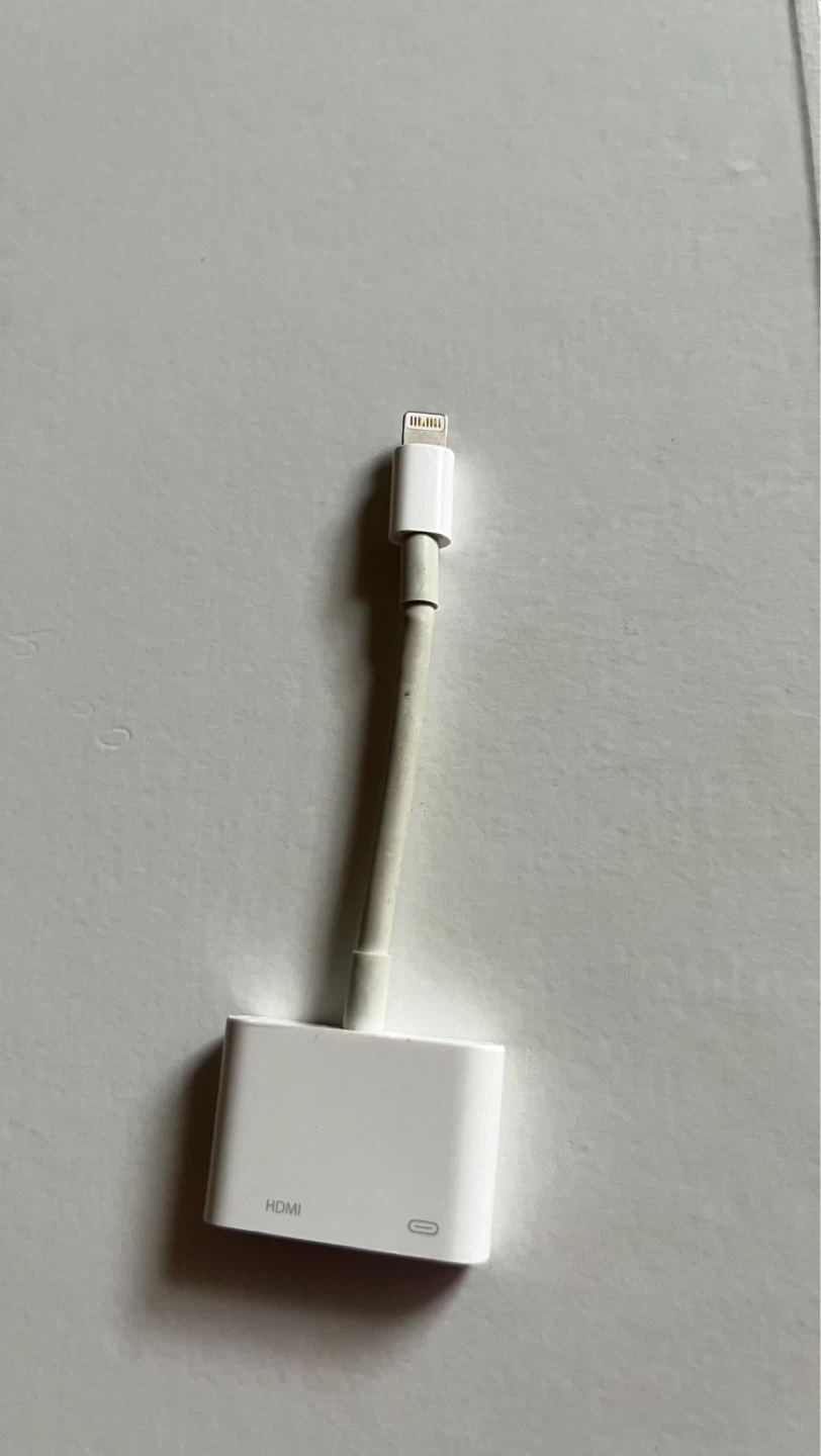 Apple Lightning to Digital AV Adapter