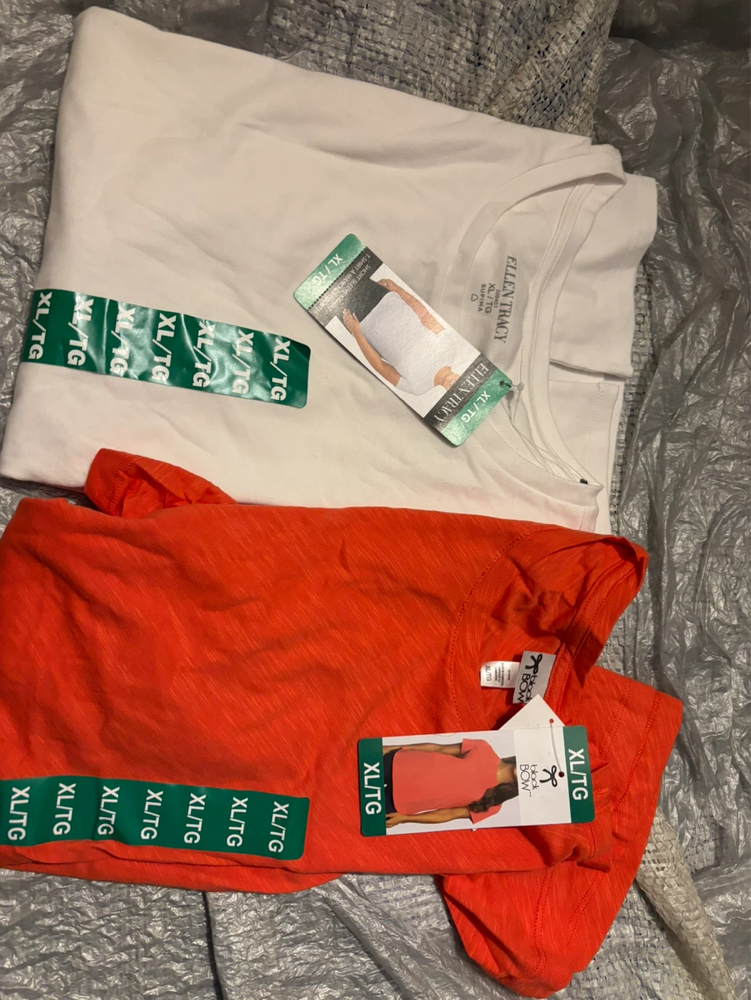 Ellen Tracy & Black Bow XL/TG T-Shirts (2 Pack)