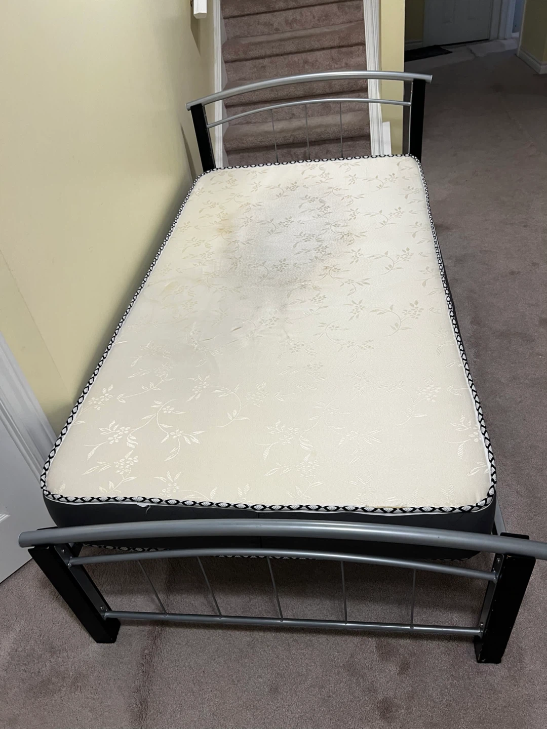 Metal single Bed Frame with Mattress including 2 pillows - photo 2