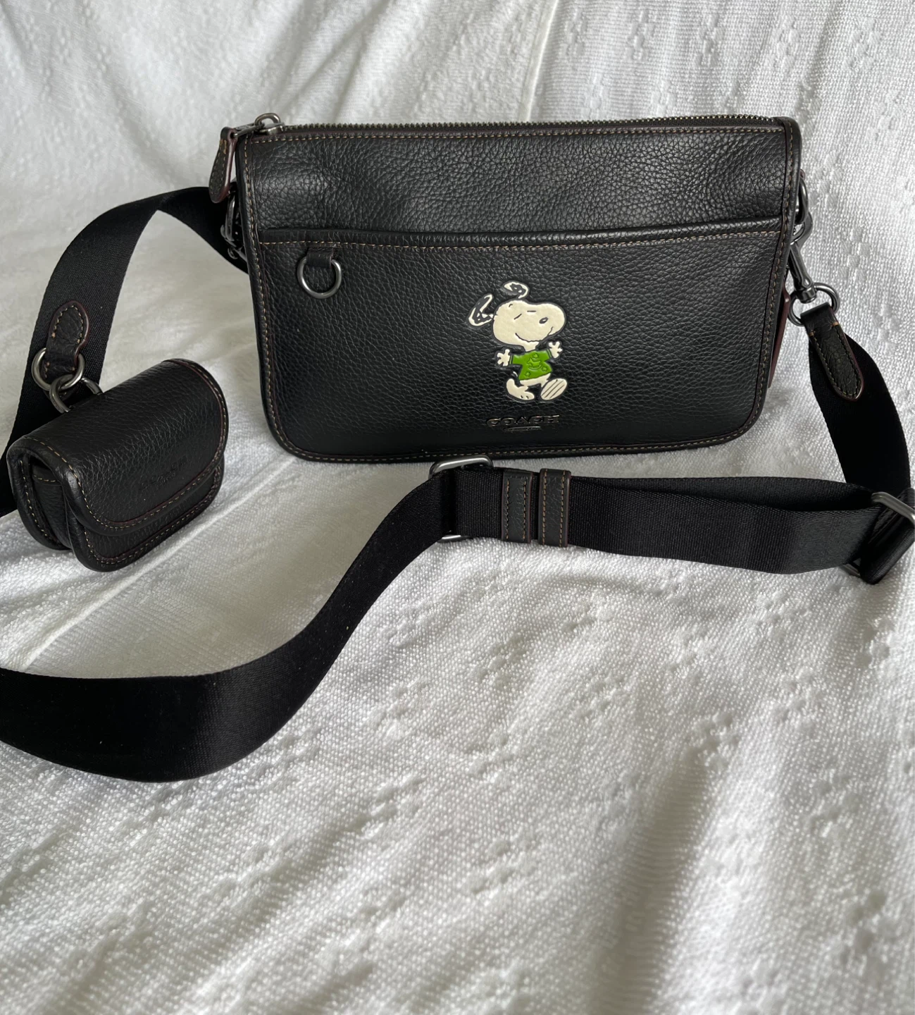 Coach x Disney Snoopy & Mickey Bags - photo 3