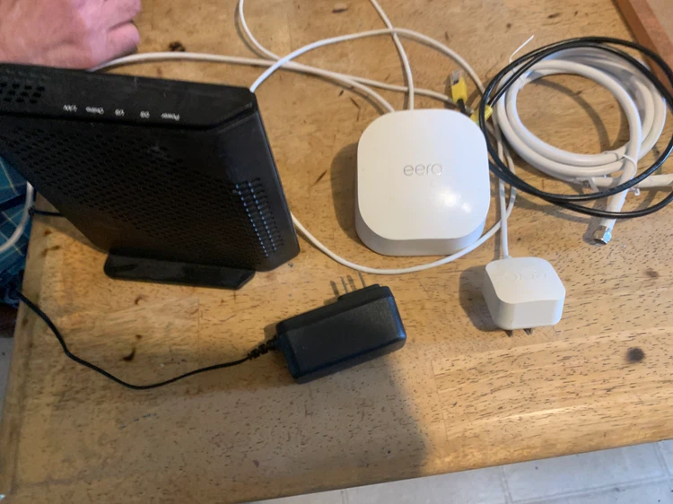 Eero WiFi Router and Modem - photo 2