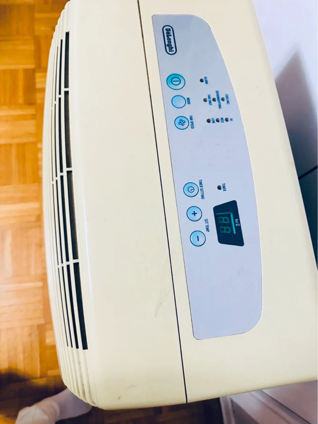 De’longhi Portable Air Conditioner 10000 BTU - photo 2