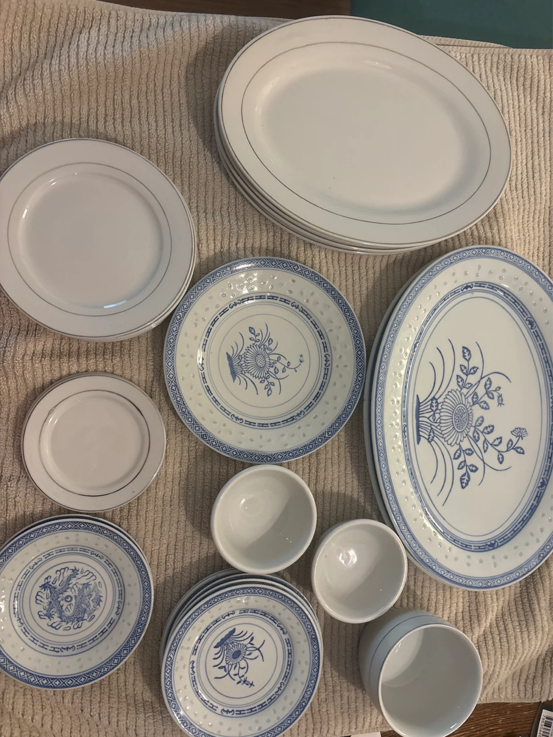 Blue and White porcelain authentic dinning Set