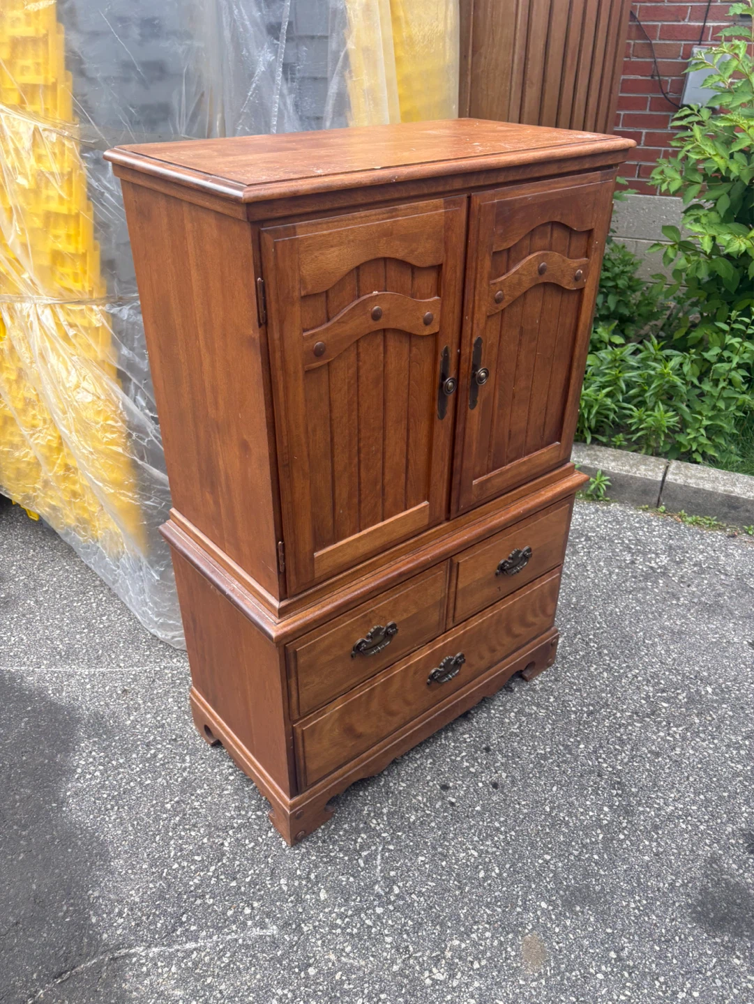Free delivery used vintage Wooden Armoire Dresser - photo 3