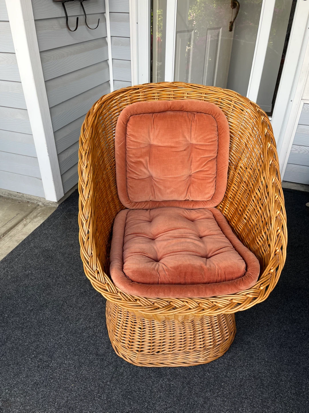 Vintage boho scoop chair with cushions - photo 2