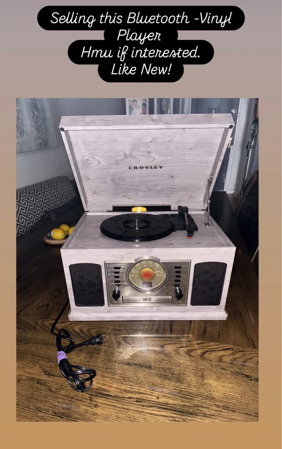 Crosley Bluetooth Vinyl Record Player - photo 5