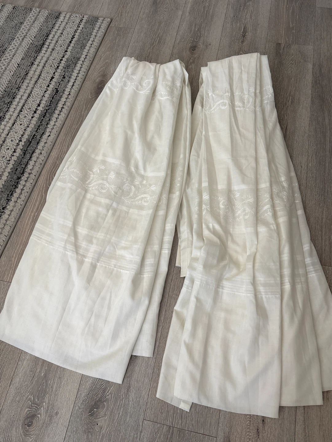 White Embroidered Curtains (2 Panels) - photo 4