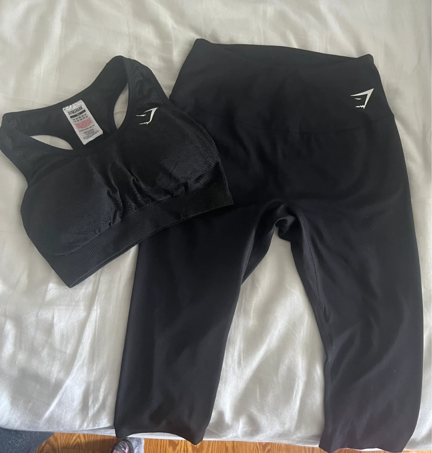 Gymshark Black Sports top & Leggings Set