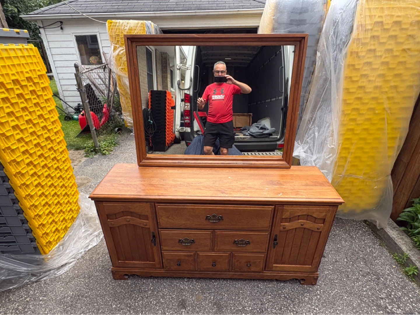 Free delivery antique Wooden Dresser with Mirror - photo 3