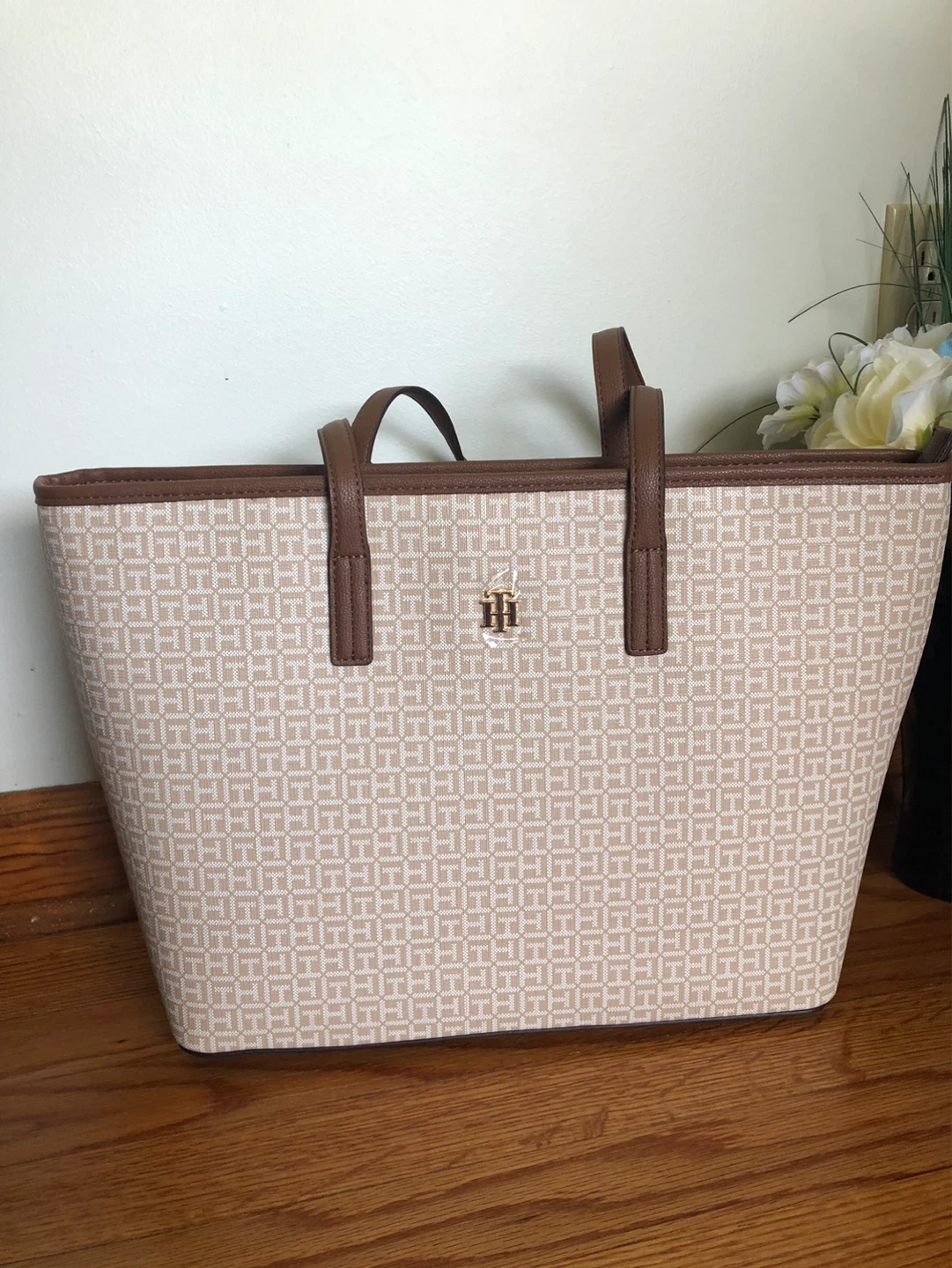 Tommy Hilfiger Tote Bag