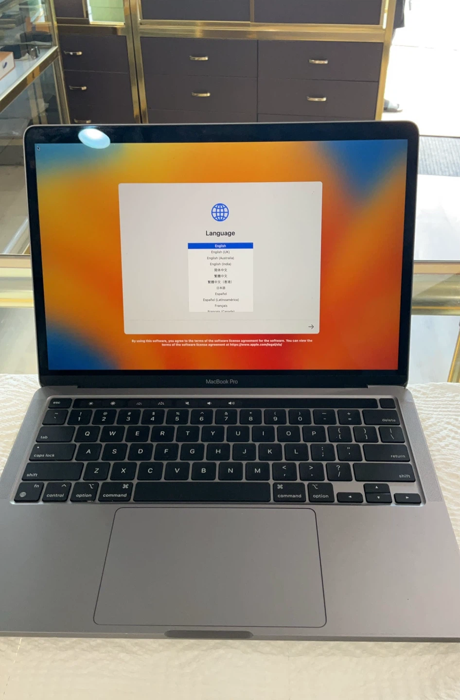 Apple MacBook Pro 13" (2022) - photo 2