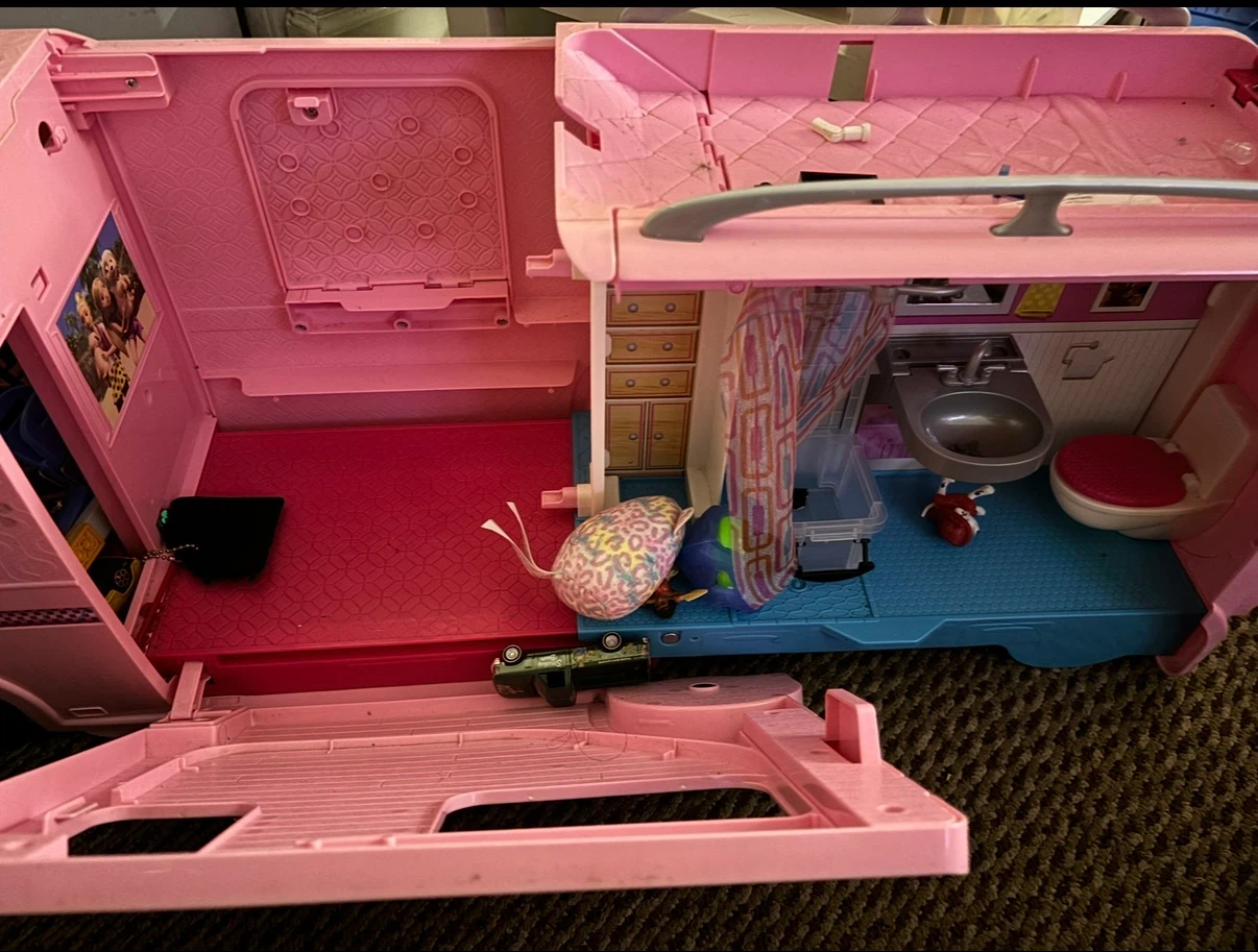 Barbie Camper Van Play Set - photo 5