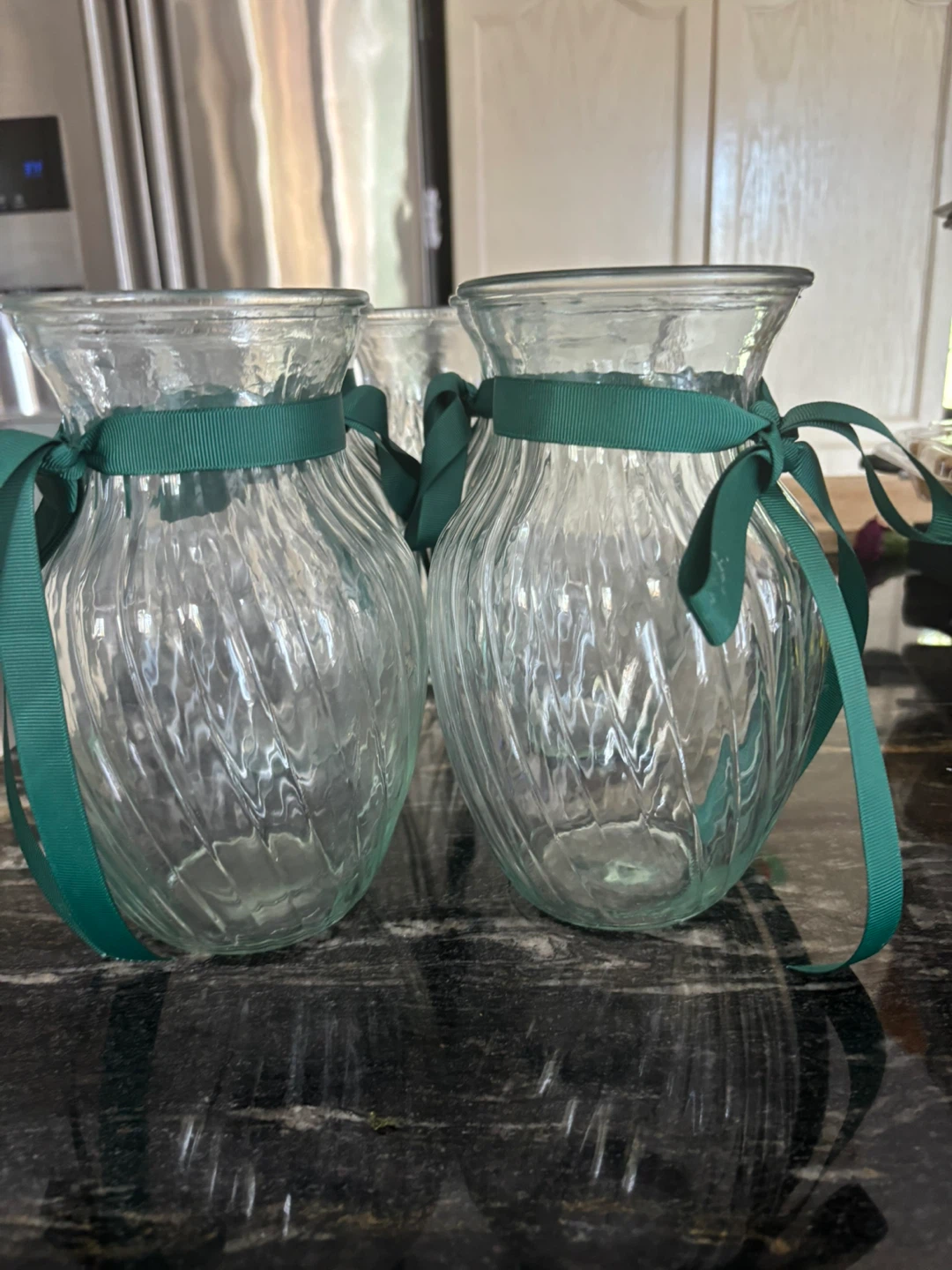 5 vases