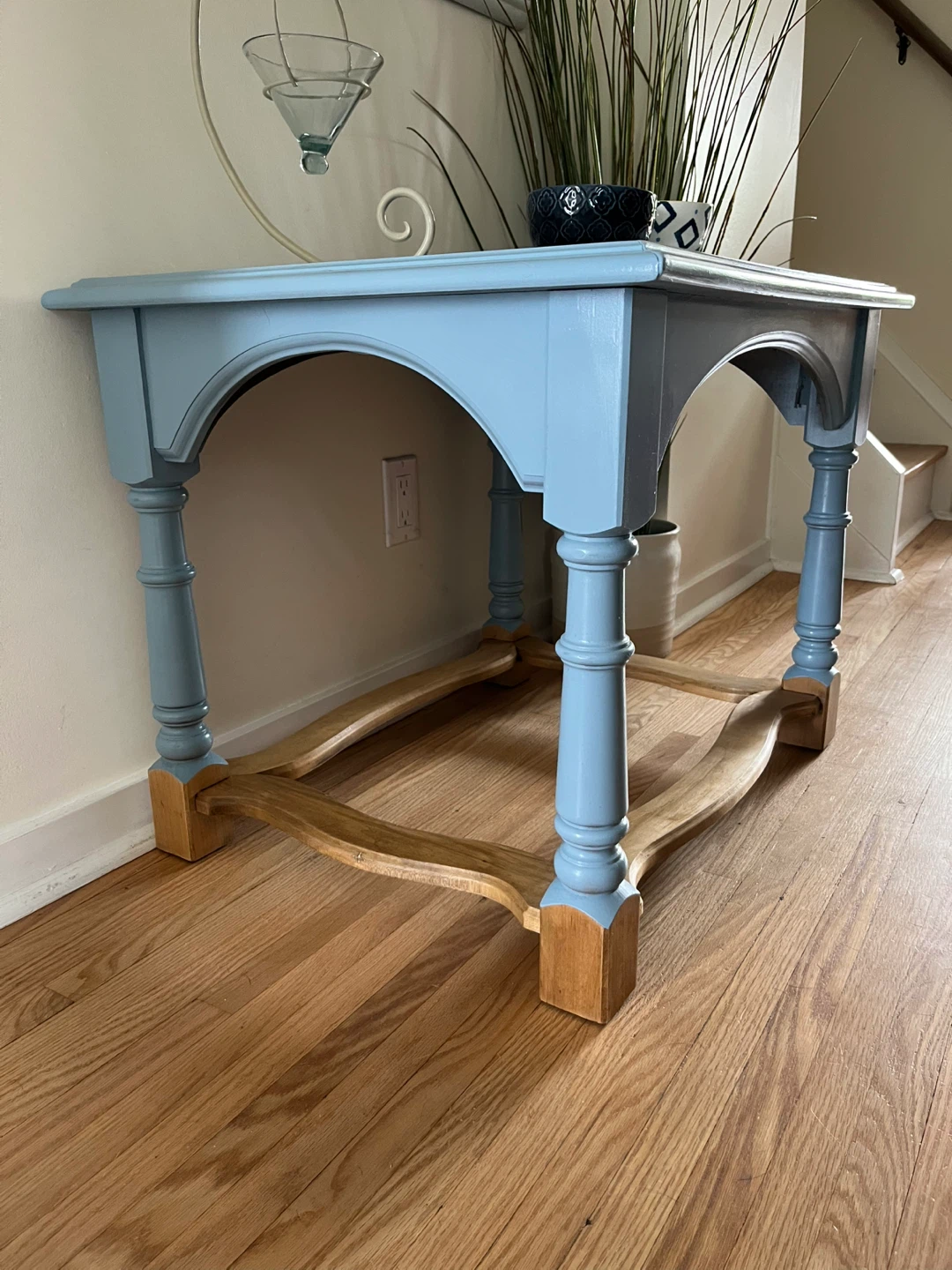 Blue Wooden Accent Table / Coffee Table - photo 4