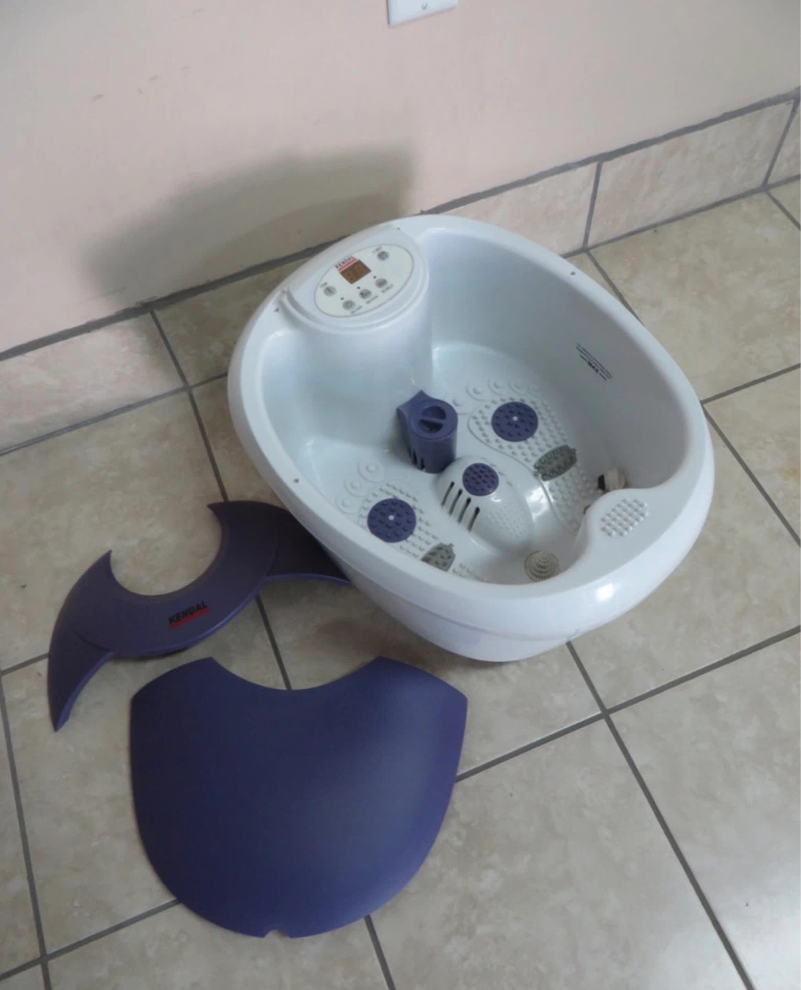 KENDAL Foot Spa Bath Massager with Bubble - photo 3
