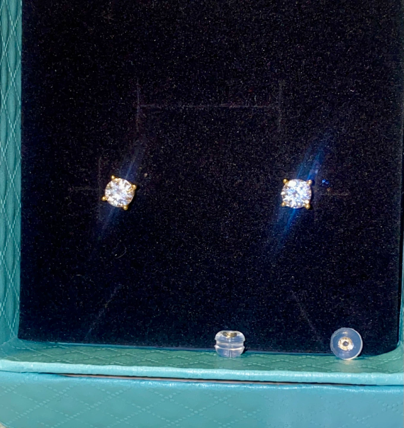 18K Gold (750) Moissanites Stud Earrings - photo 3