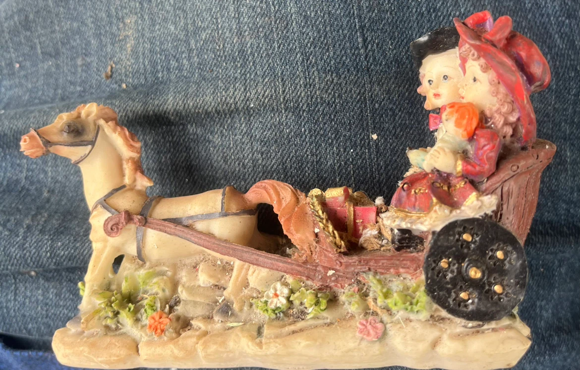 Decorative Figurine - photo 3