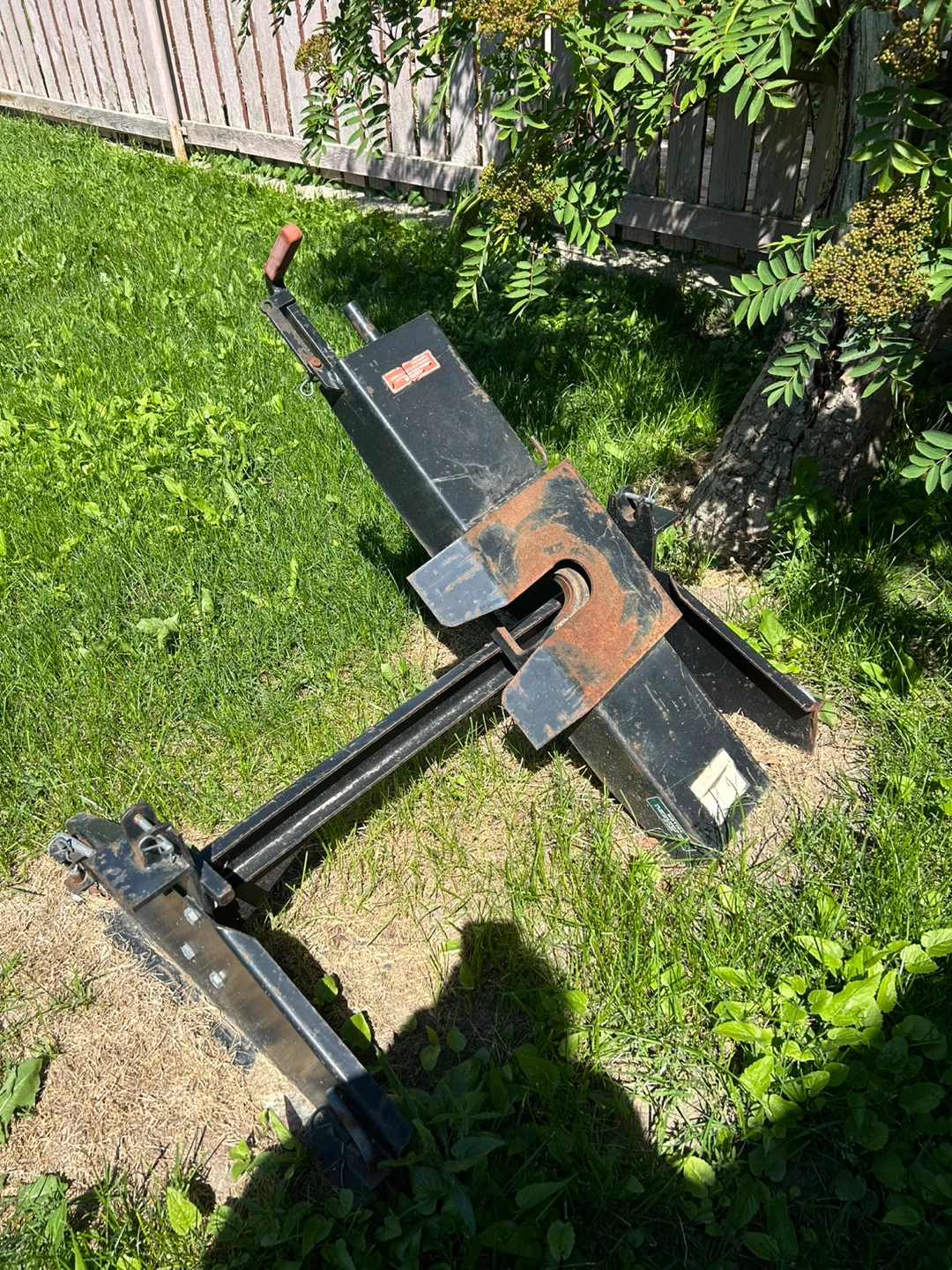 Fifth Wheel Trailer Hitch Assembly