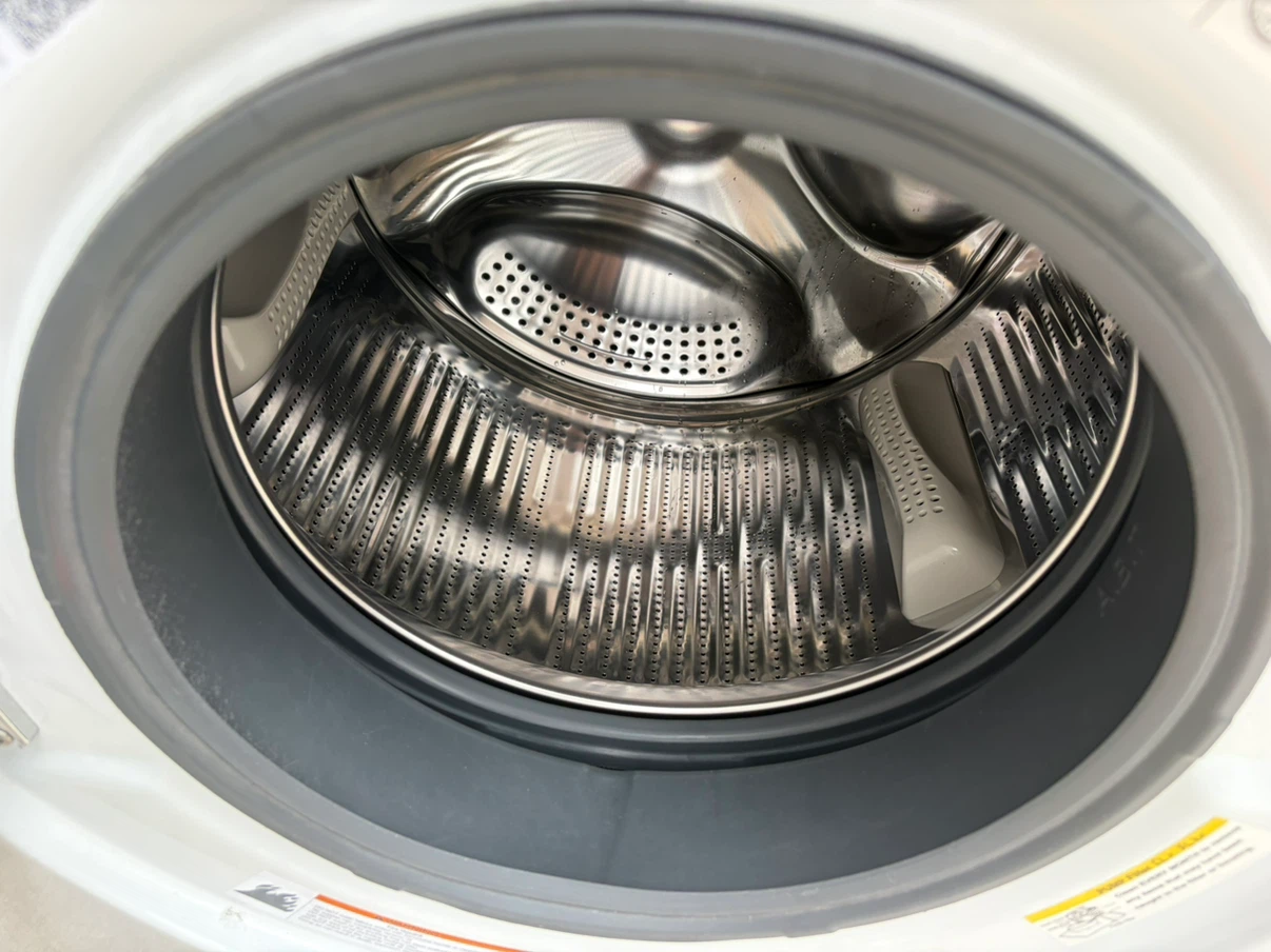 GE Electric Dryer and Washer - photo 4