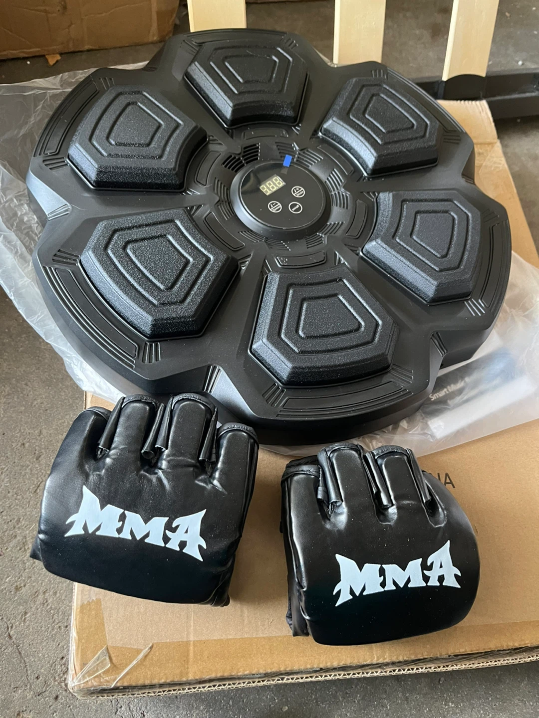 Smart Bluetooth Music Boxing Machine with MMA Gloves - photo 4