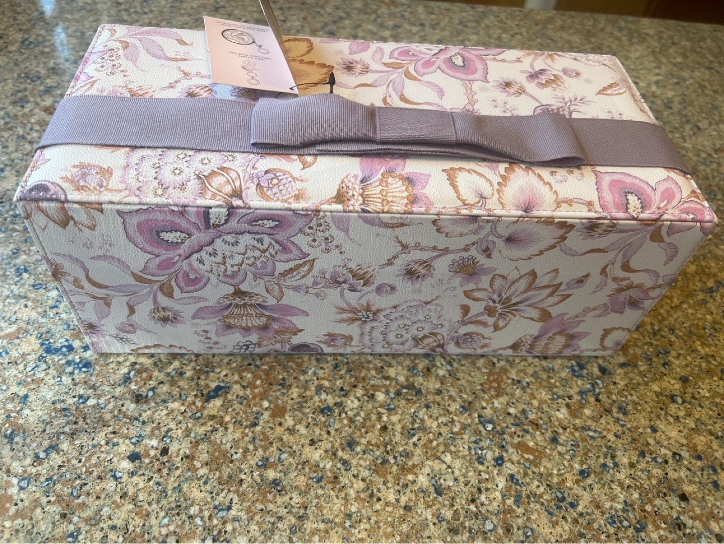 Victoria's Secret Limited Edition 4 Piece Accessories Gift Set - photo 4