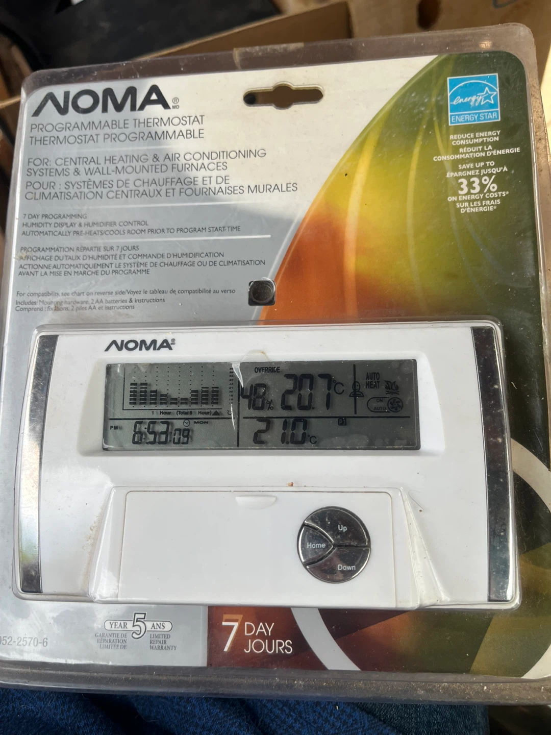 Noma Programmable Thermostat
