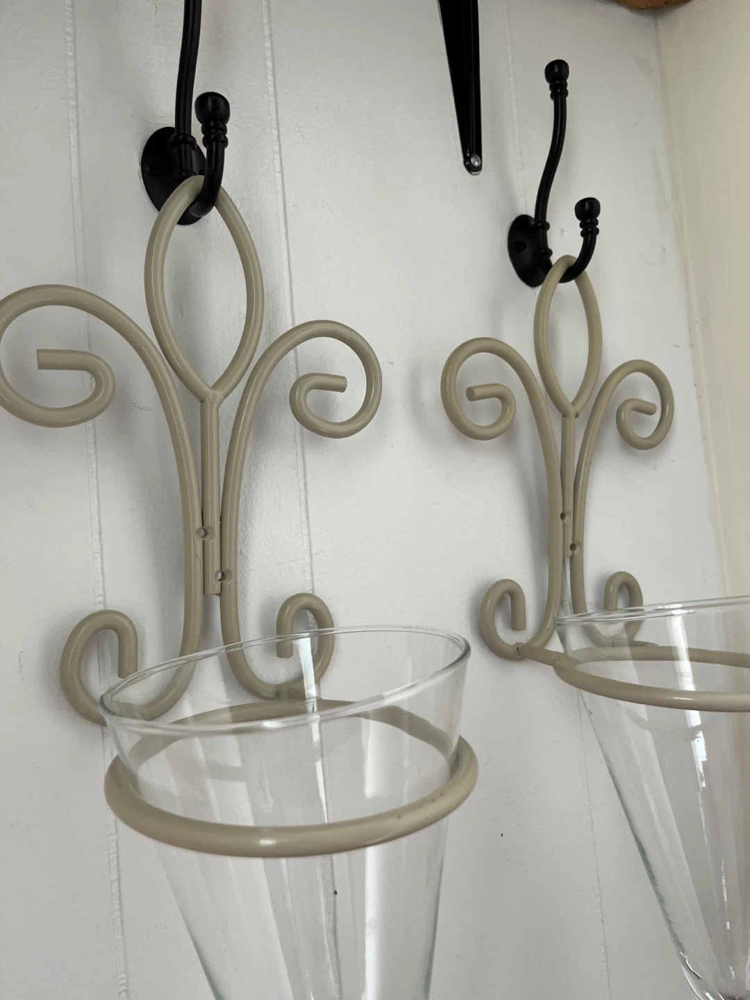 Set of 2 Vintage Style Wall Sconces with Glass Vases - photo 5