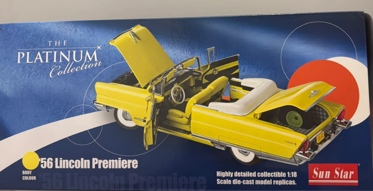Sun Star '56 Lincoln Premiere 1:18 Scale Die-cast Model - photo 2