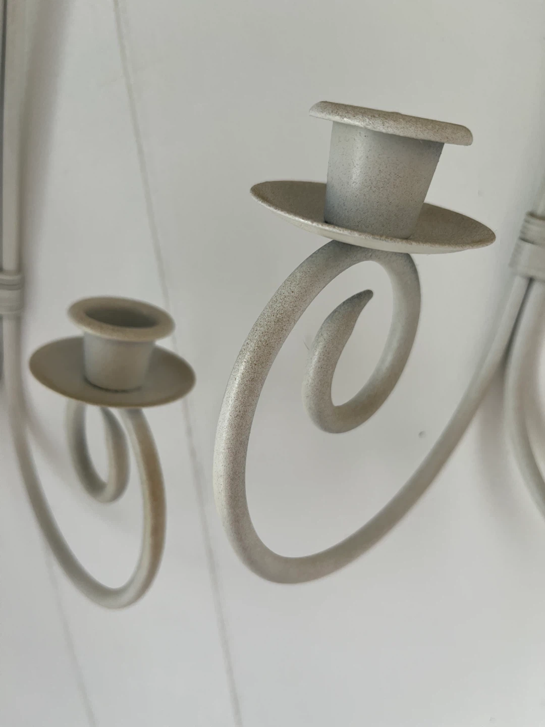Set of 2 Cream Scroll Wall Sconces - photo 2