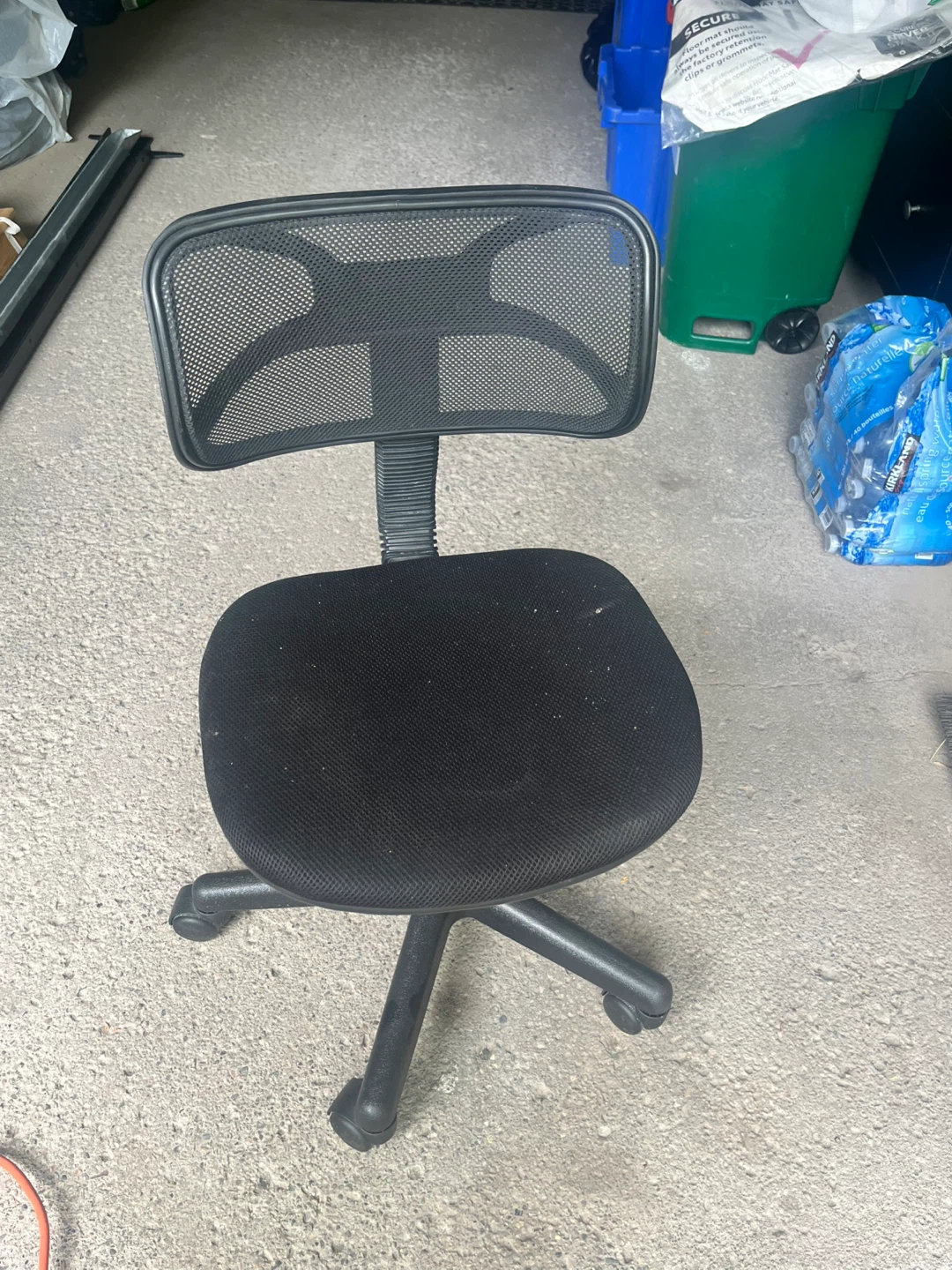 Black Mesh Office Chair