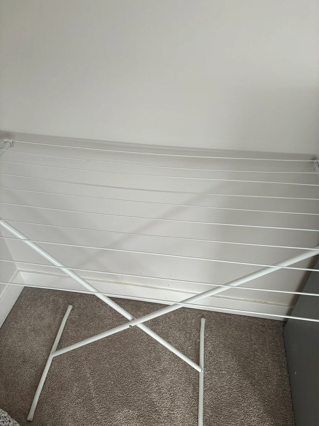 White Metal Clothes Drying Rack - photo 3