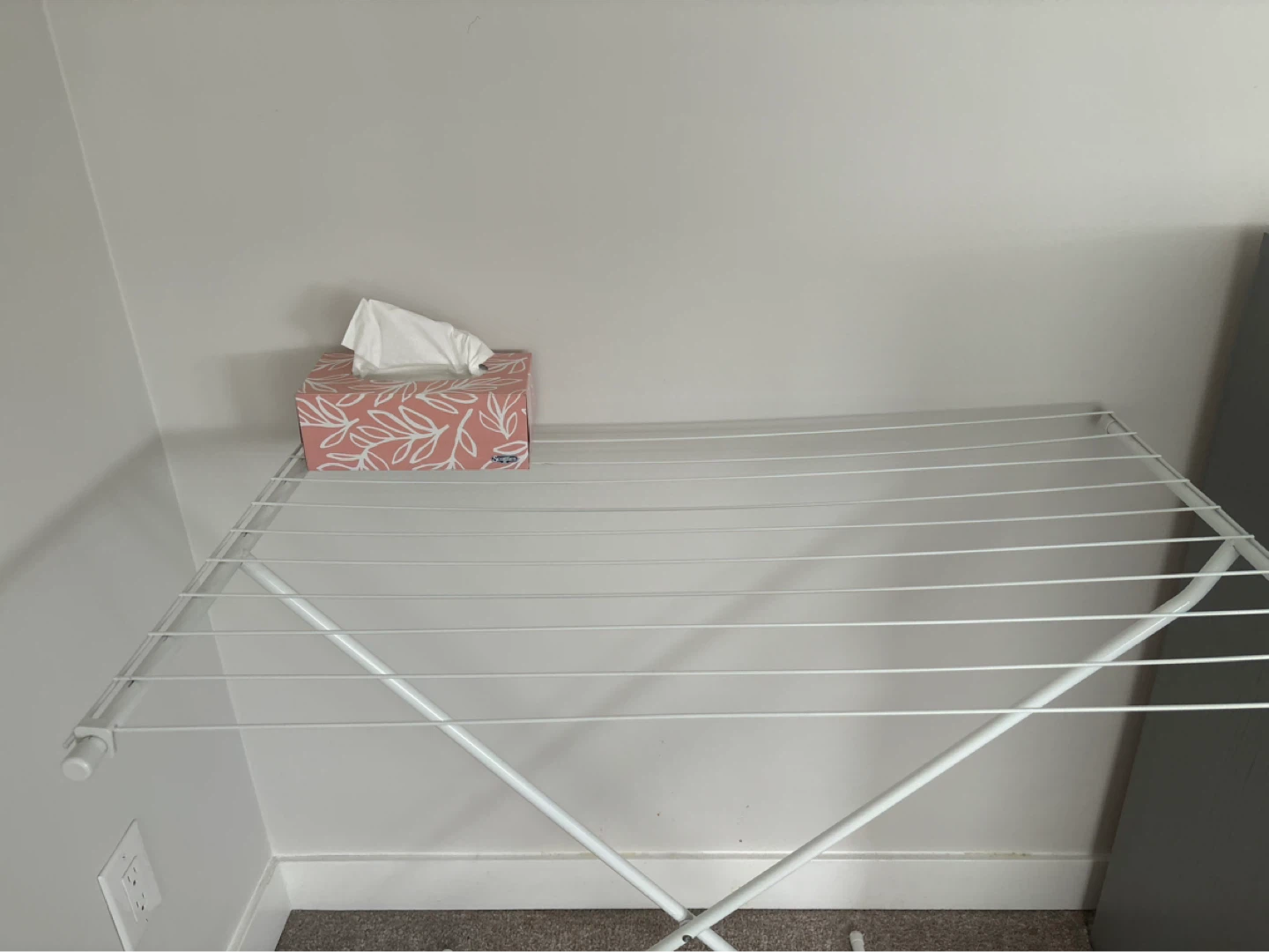 White Metal Clothes Drying Rack - photo 4