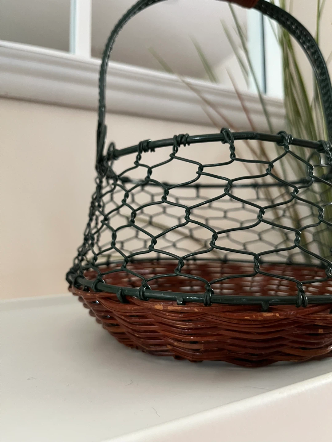 Wire and Wicker Basket with Handle - photo 2