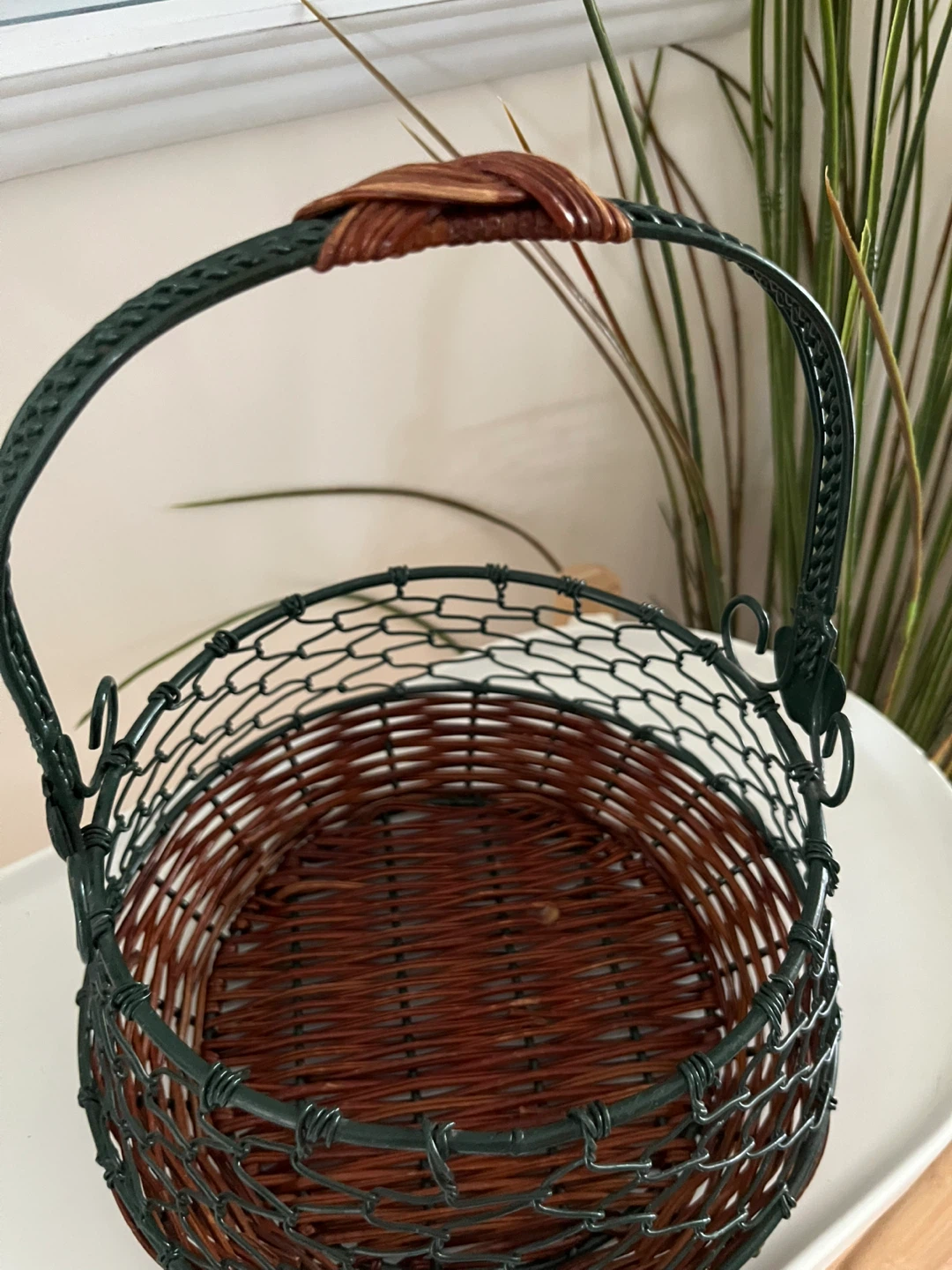 Wire and Wicker Basket with Handle - photo 3