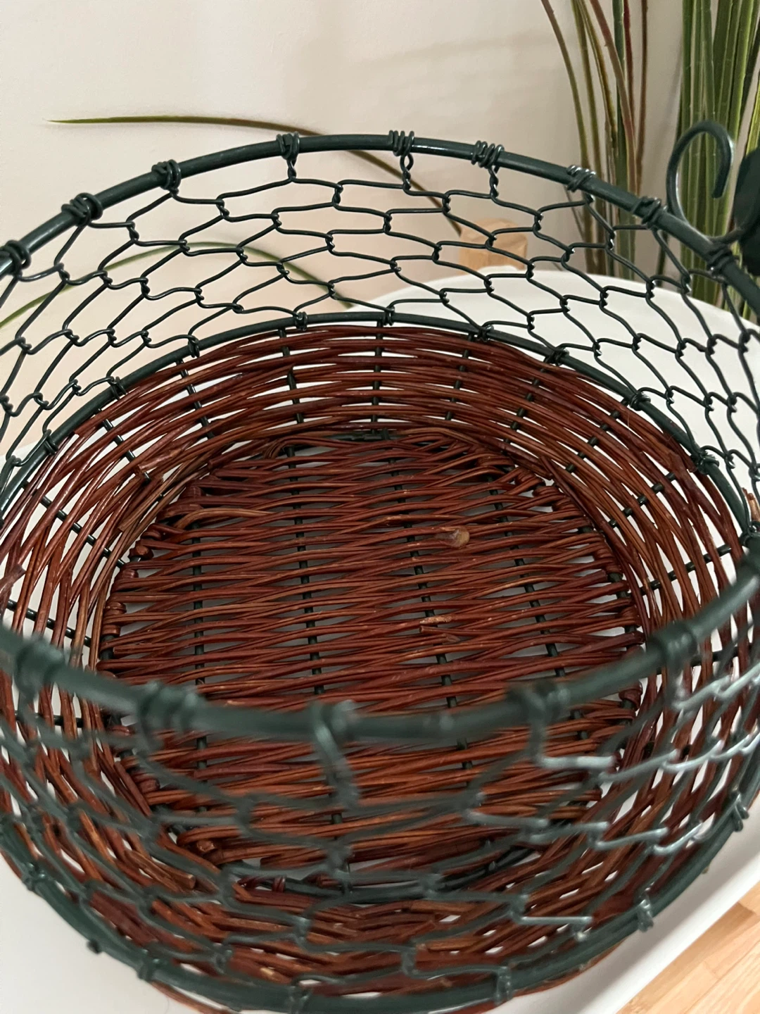 Wire and Wicker Basket with Handle - photo 4